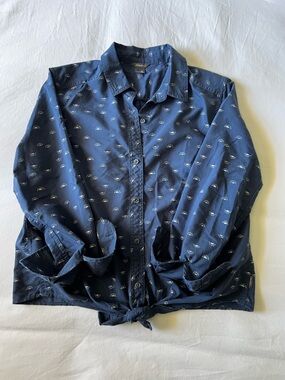 Eddie Bauer Navy Blue Button-Up Shirt